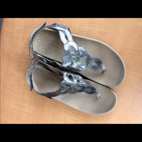 rockport cobb hill ramona thong sandal